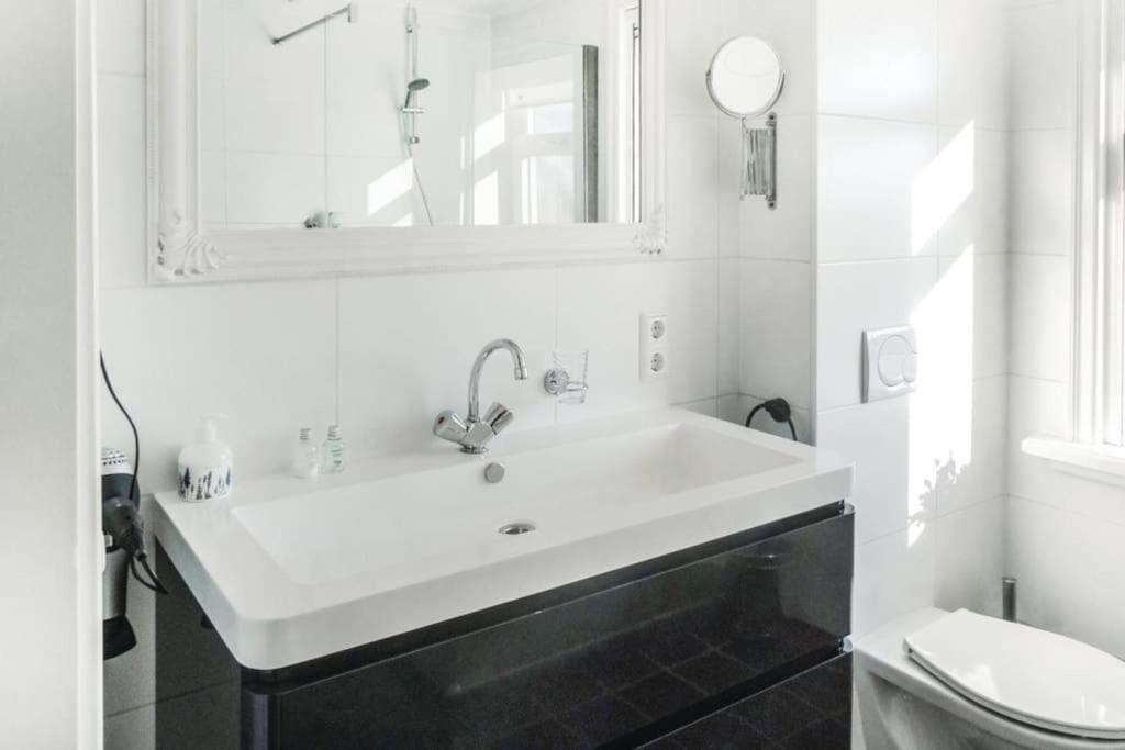 Logies De Hooiberg Appartement Lutjewinkel Buitenkant foto