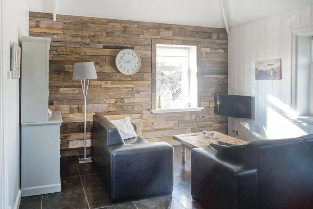 Logies De Hooiberg Appartement Lutjewinkel Buitenkant foto